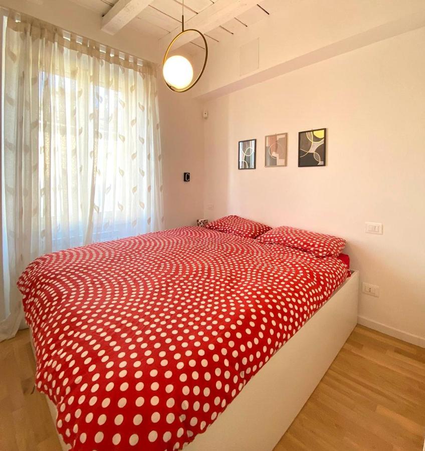 Appartamento Cesare Da Sesto 23 Milano Esterno foto